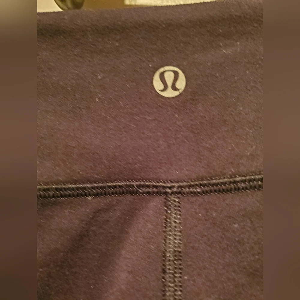 Lululemon Leggings Athletic Pants - Picture 3 of 3